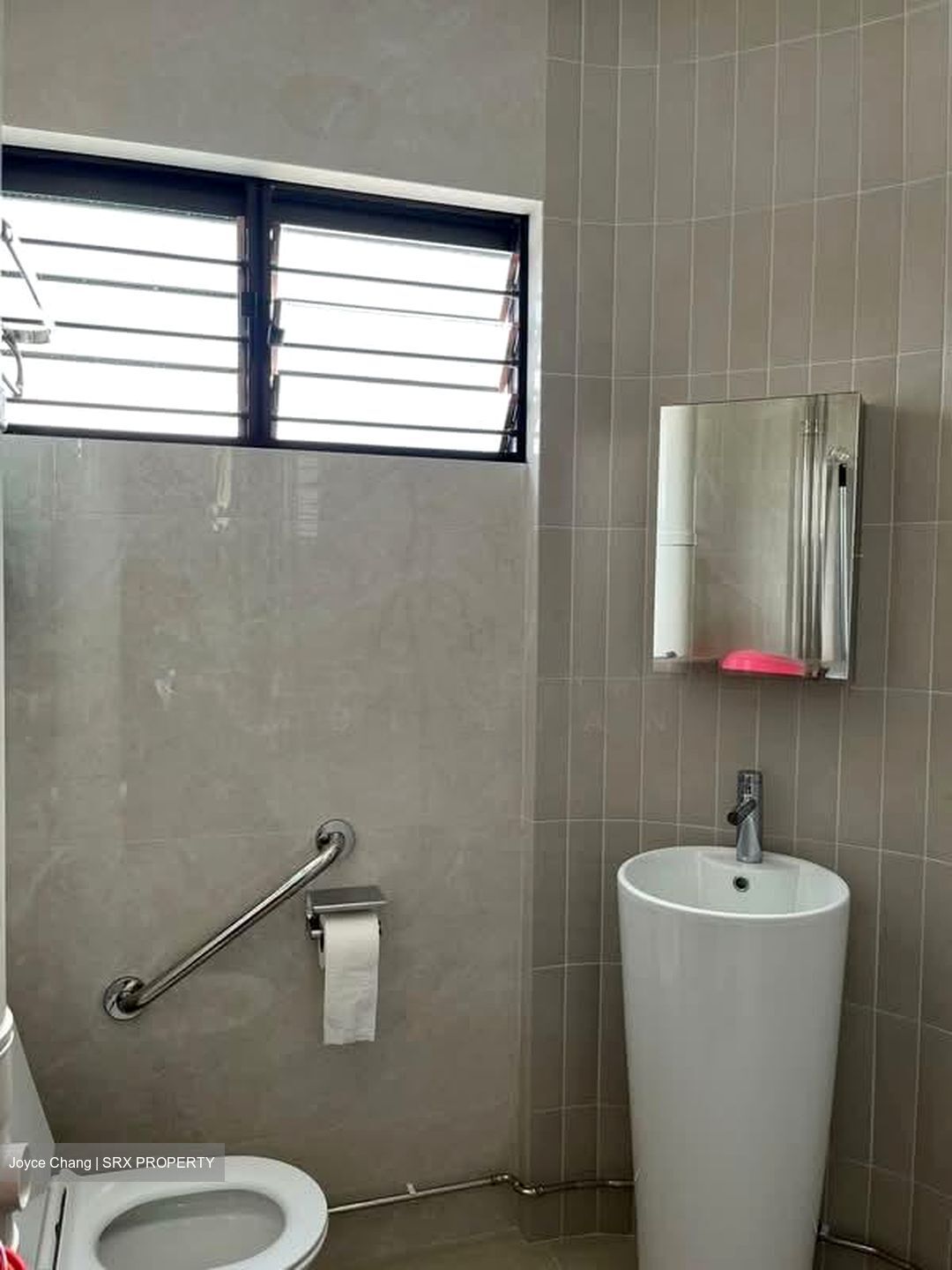 Blk 319 Jurong East Street 31 (Jurong East), HDB 4 Rooms #548194671